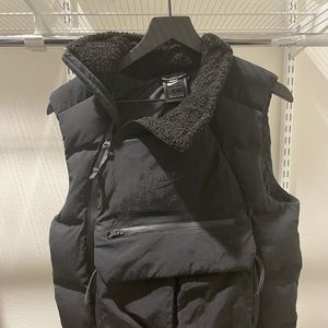 Nike tech pack vest